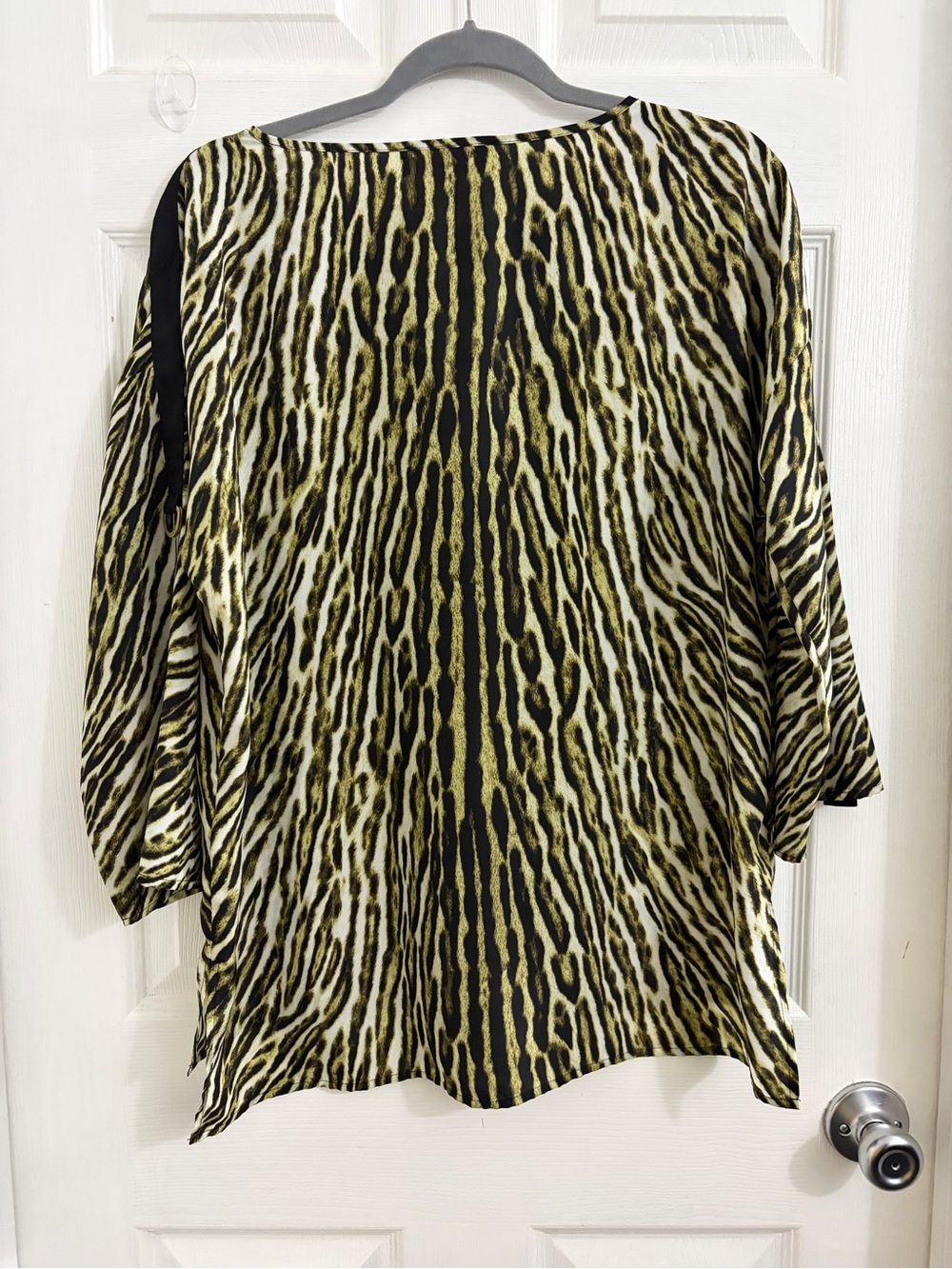 Michael Kors Animal Print Dolman Top — Black & Olive. Size large $10